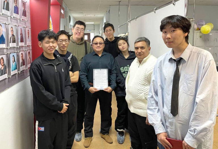 45d96099d29323687d8df5e7eede5563ad127dff-01